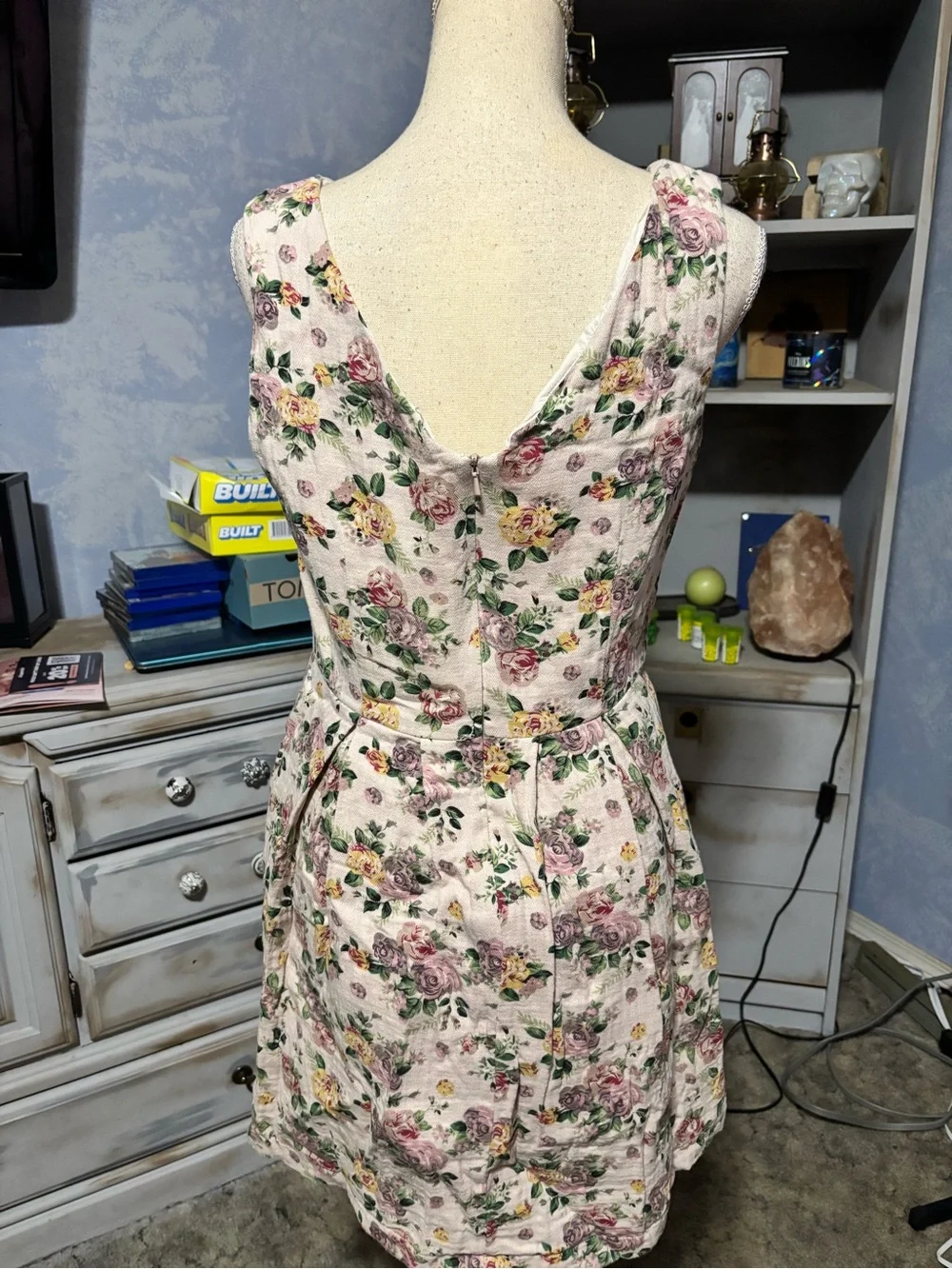 Pink Martini Floral Fit & Flare Dress Medium | Blush  Cottagecore Garden Party - Picture 6 of 9